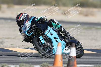 media/Oct-30-2025-Racers Edge (Thu) [[dabbdaf680]]/2-A Group/Session 2 (Turn 5)/